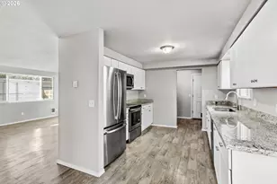 4104 SE 74th Ave, Portland, OR 97206 - Photo 9