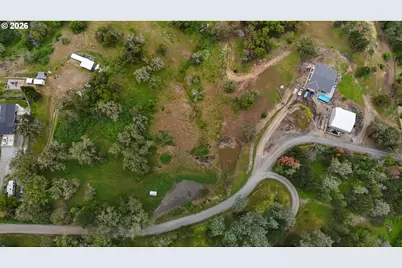 540 Horizon Ln, Myrtle Creek, OR 97457 - Photo 9