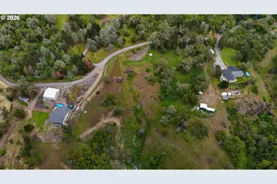 540 Horizon Ln, Myrtle Creek, OR 97457 - Photo 11