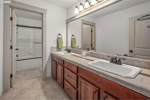 17893 SW Barcelona Ln, Beaverton, OR 97007 - Photo 35