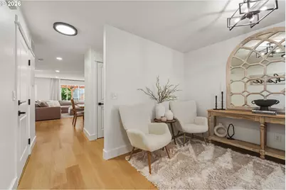 37810 Hamilton Ridge Dr, Sandy, OR 97055 - Photo 3