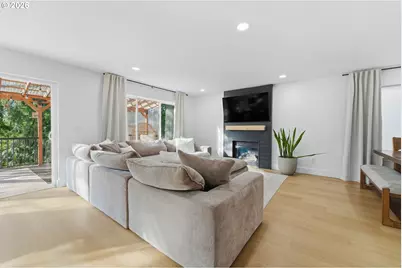 37810 Hamilton Ridge Dr, Sandy, OR 97055 - Photo 11