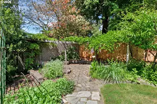1821 NW 129th Pl, Portland, OR 97229 - Photo 37