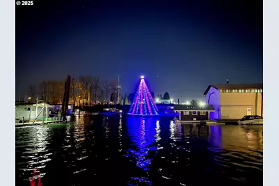 535 NE Bridgeton Rd #2, Portland, OR 97211 - Photo 37