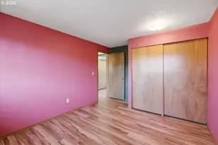 895 NW 3rd St, Gresham, OR 97030 - Photo 23