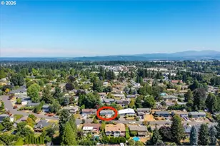 895 NW 3rd St, Gresham, OR 97030 - Photo 45