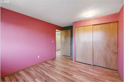 895 NW 3rd St, Gresham, OR 97030 - Photo 19