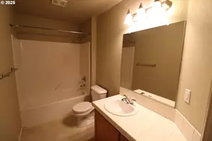 1461 SW Edgefield Meadows Terrace, Troutdale, OR 97060 - Photo 19