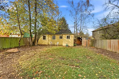 9314 N Tioga Ave, Portland, OR 97203 - Photo 25