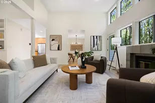 3128 SW Cascade Dr, Portland, OR 97205 - Photo 9