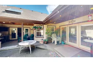 911 Midland Way, Brookings, OR 97415 - Photo 23