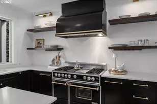 2300 Condor Dr, Redmond, OR 97756 - Photo 3