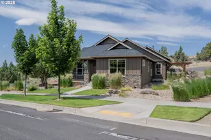 1202 SE Yarrow Ave, Madras, OR 97741 - Photo 9