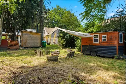 5724 NE 60th Ave, Portland, OR 97218 - Photo 43