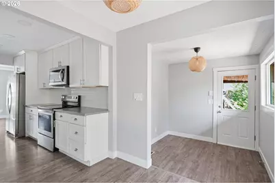 5724 NE 60th Ave, Portland, OR 97218 - Photo 19