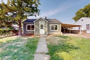 326 NW 6th Ave, Milton-Freewater, OR 97862 - Photo 1