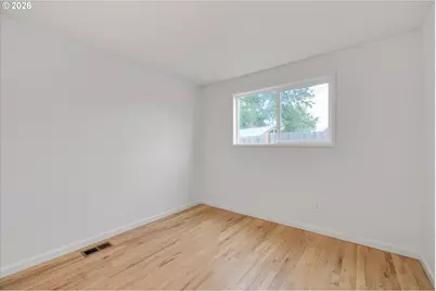 12450 SW Bell Ct, Tigard, OR 97223 - Photo 19