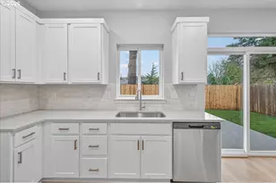 9602 SE 74th Ave, Milwaukie, OR 97222 - Photo 11