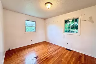 2827 Ocean Beach Hwy, Longview, WA 98632 - Photo 17
