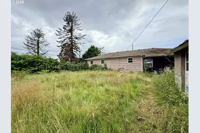2827 Ocean Beach Hwy, Longview, WA 98632 - Photo 31
