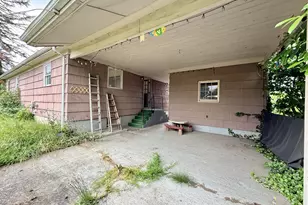 2827 Ocean Beach Hwy, Longview, WA 98632 - Photo 29