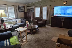 428 S State St, Sutherlin, OR 97479 - Photo 7