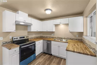 110 Sunny Basin Rd, Castle Rock, WA 98611 - Photo 21