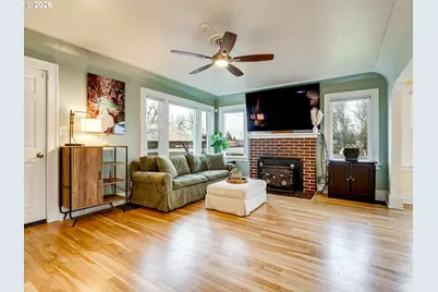 1510 Kinnear St, Kelso, WA 98626 - Photo 7