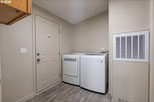 11105 Main St, Donald, OR 97020 - Photo 19