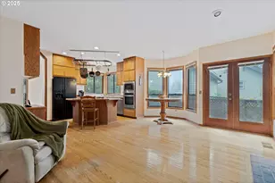 10125 SW 72nd Ave, Tigard, OR 97223 - Photo 3