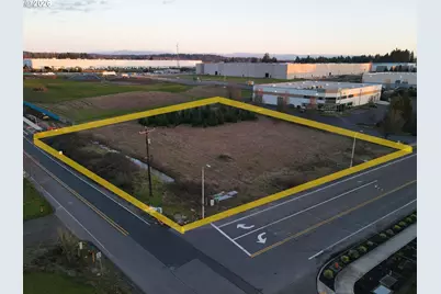 105 S Hazel Dell Way, Canby, OR 97013 - Photo 1