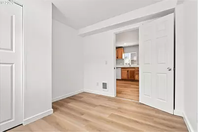 954 NE Norway St, Salem, OR 97301 - Photo 17
