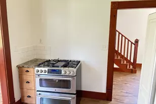 12727 SE Sherman St, Portland, OR 97233 - Photo 13