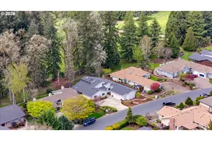 1827 NW Doral St, McMinnville, OR 97128 - Photo 9