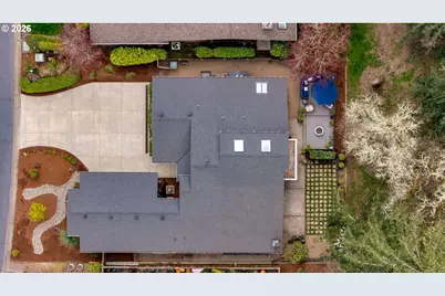 1827 NW Doral St, McMinnville, OR 97128 - Photo 11