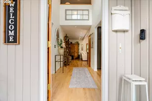 1827 NW Doral St, McMinnville, OR 97128 - Photo 13