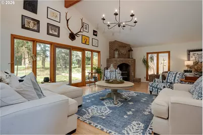 1827 NW Doral St, McMinnville, OR 97128 - Photo 23