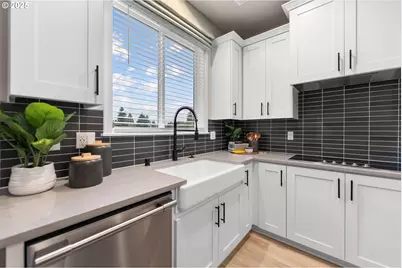 13427 NE 87th St #162, Vancouver, WA 98682 - Photo 9