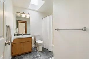6925 SE 65th Ave, Portland, OR 97206 - Photo 15