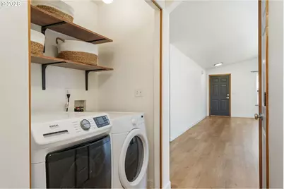 6925 SE 65th Ave, Portland, OR 97206 - Photo 13