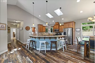 385 N Deer Dr, Otis, OR 97368 - Photo 9