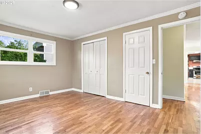 1099 Arcadia Dr, Eugene, OR 97401 - Photo 21