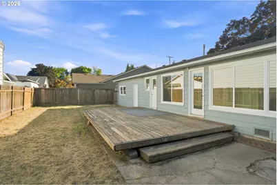 1099 Arcadia Dr, Eugene, OR 97401 - Photo 37