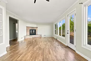1099 Arcadia Dr, Eugene, OR 97401 - Photo 19