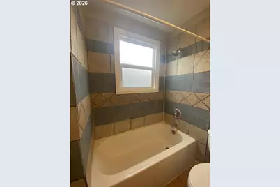 3026 SE Tacoma St, Portland, OR 97202 - Photo 15