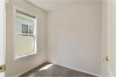 22106 NE Park Ln, Fairview, OR 97024 - Photo 25