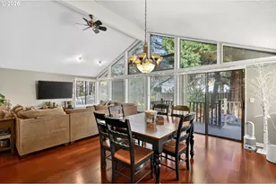 2445 Debok Rd, West Linn, OR 97068 - Photo 9