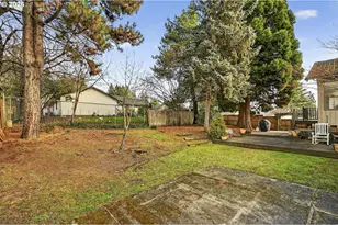 2445 Debok Rd, West Linn, OR 97068 - Photo 39