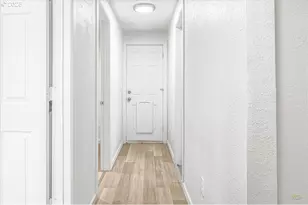 1718 NE Walnut Ave, Wood Village, OR 97060 - Photo 27