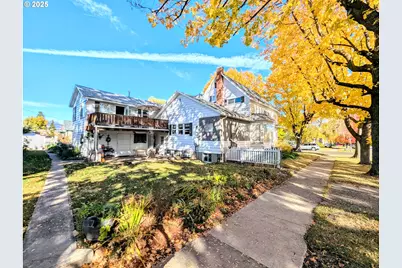 1802 3rd St, La Grande, OR 97850 - Photo 3